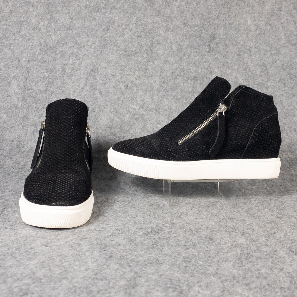 Steve Madden Caliber Sneaker Shoes Black Suede Leather Side Zip Women's Size 7M